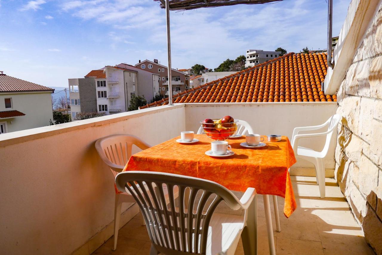 Apartments Beach Dugi Rat Bagian luar foto